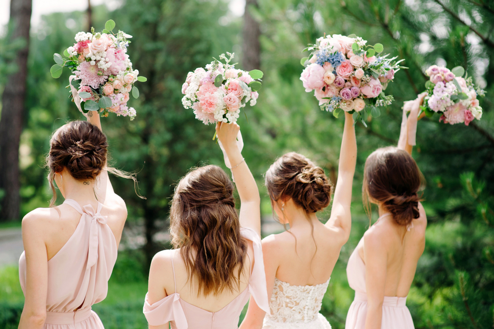Bridal Shower Etiquette: Who Pays for the Bridal Shower?