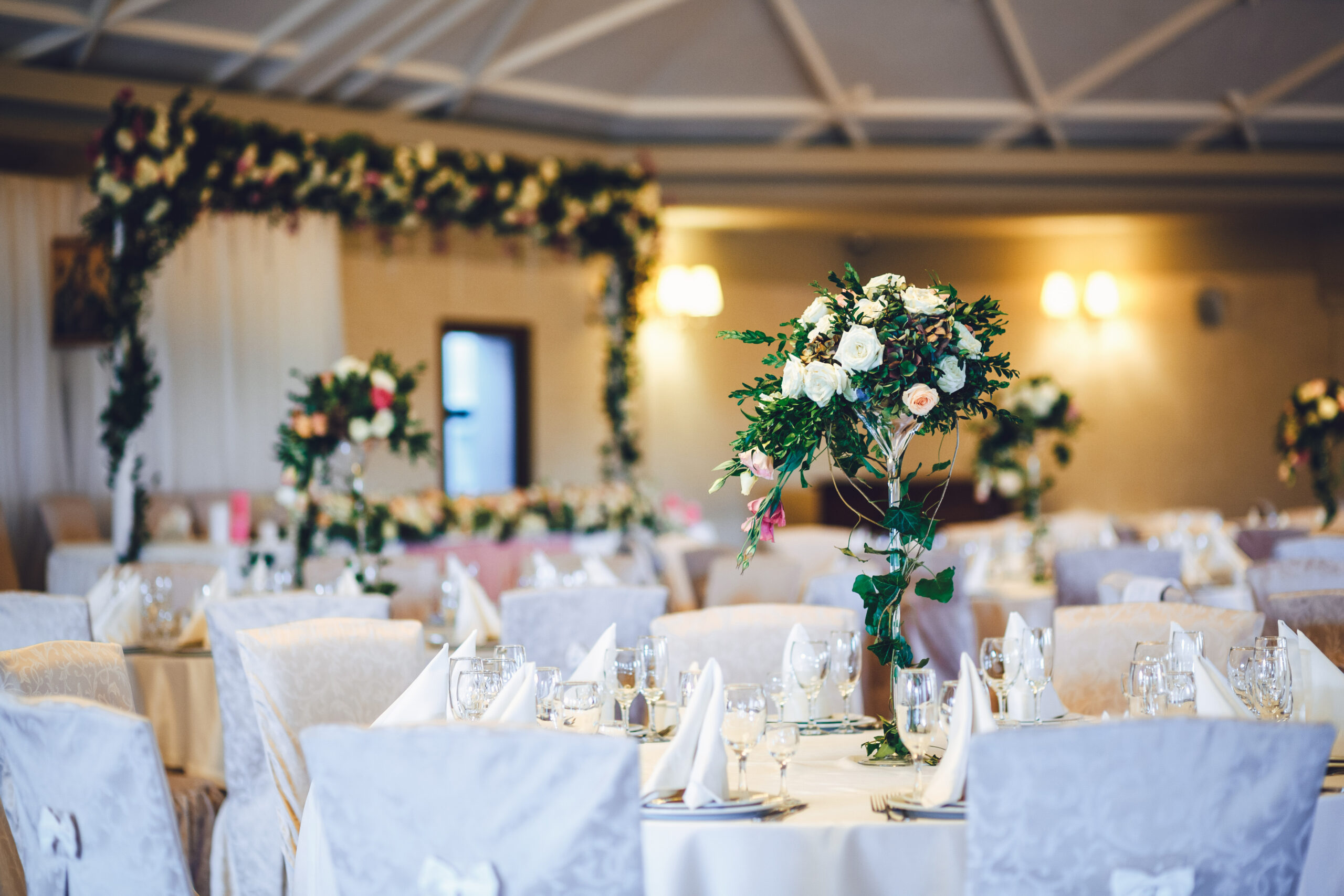 How to Find Wedding Rentals